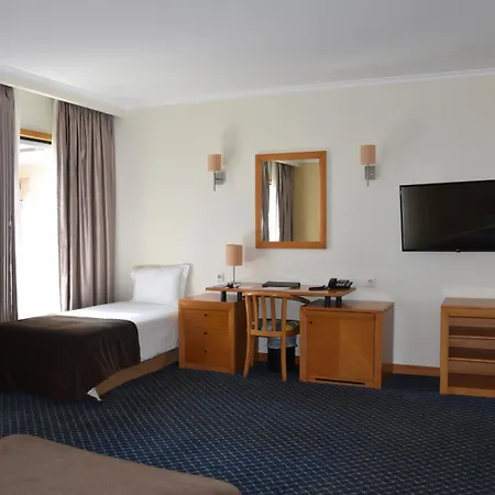 Qh De Quiaios Hotel