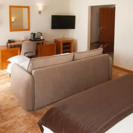 Qh De Quiaios Hotel 4*